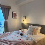阿尔贝加里亚佩德拉德欧鲁旅馆 3* 圣佩罗德姆
