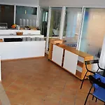 בית הארחה Albergaria Pedra D'ouro 3*