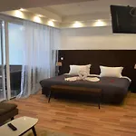 阿尔贝加里亚佩德拉德欧鲁旅馆 招待所