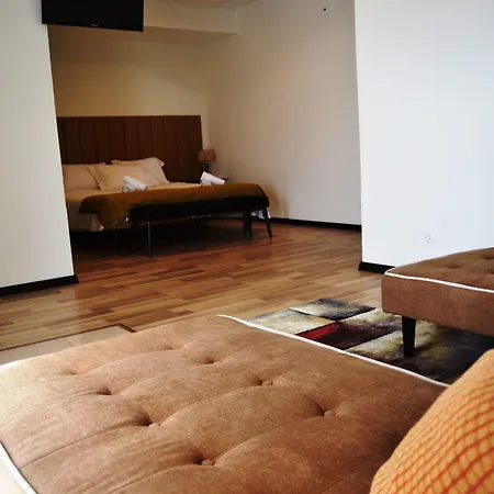 Гостевой дом Albergaria Pedra D'ouro 3*